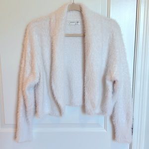 Anthropologie Eyelash Cropped Cardigan Size Small creamy white
